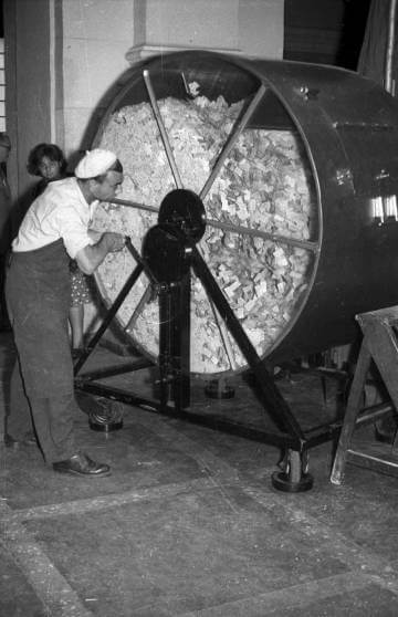 Szerencsekerék sorsolás magyarorszagon 1957-ben